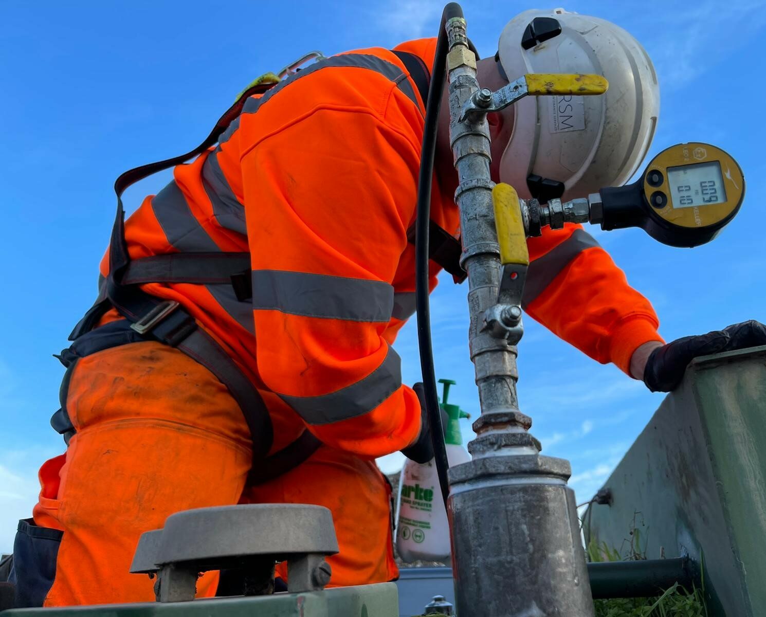RSM engineer carrying out a fuel tank test