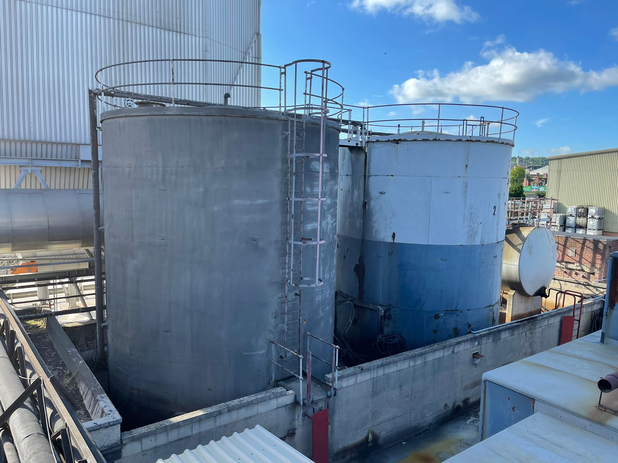 Beatson Clark dual fuel tanks