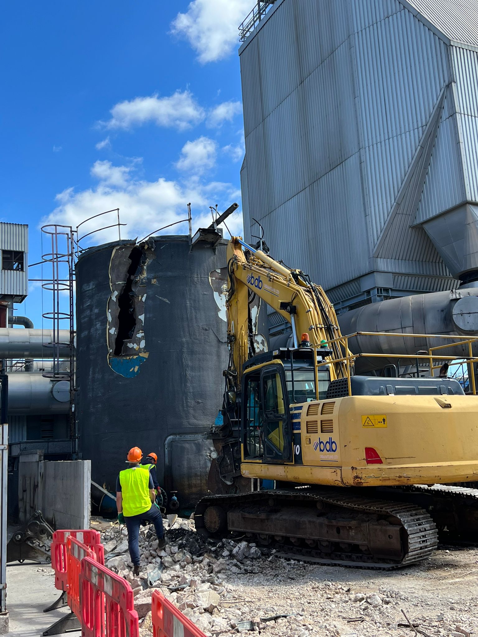 Beatson Clark fuel tank being deconstructed