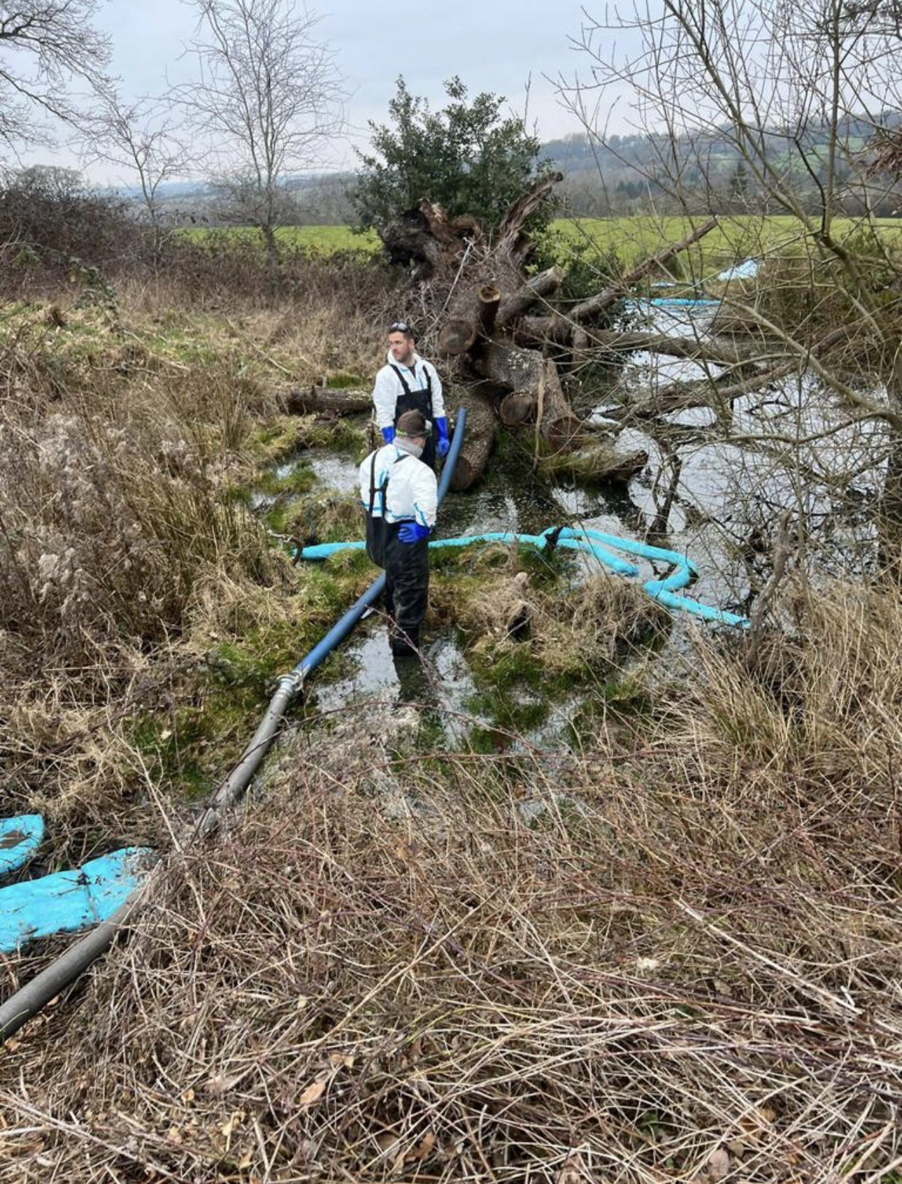 RSM team cleaning up a fuel spill