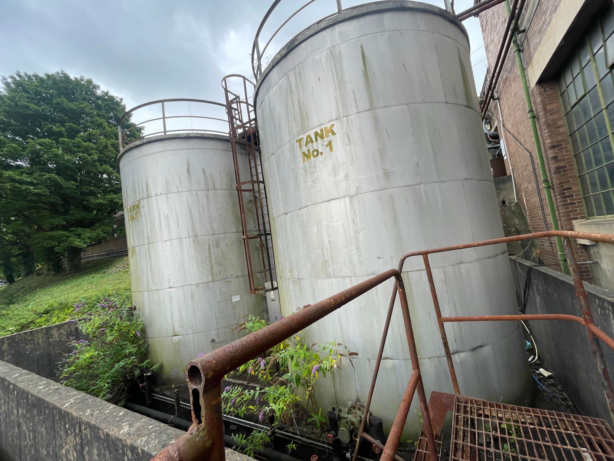 bund tanks